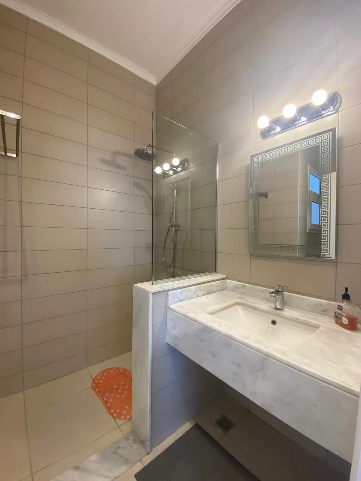 F01-G08 Beachtown 2 Bedroom + Maid's Room — photo 6