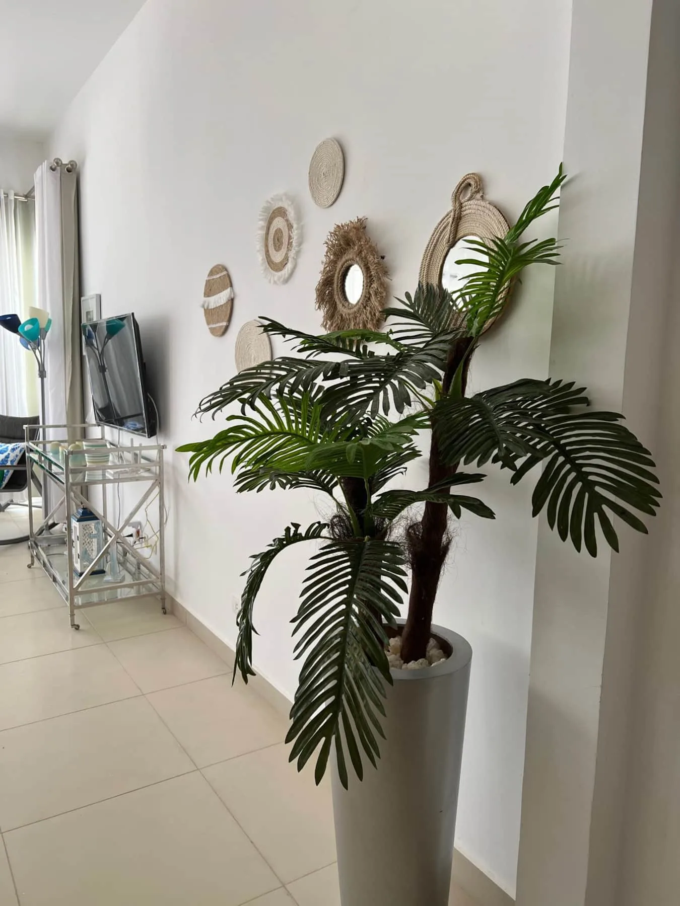 F01-G08 Beachtown 2 Bedroom + Maid's Room, photo 7