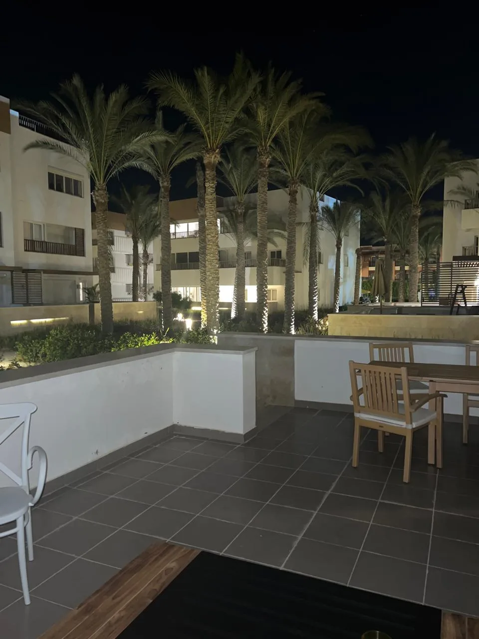 F05 Beachtown 3 Bedroom + Maid's Room Townhome — photo 4