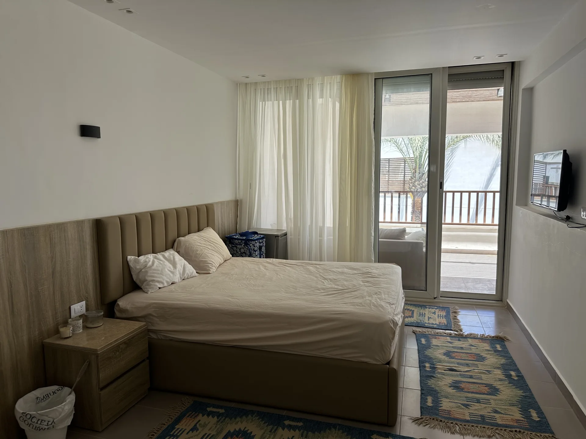 F11 Beachtown 4 Bedroom + Maid's Room Townvilla — photo 6