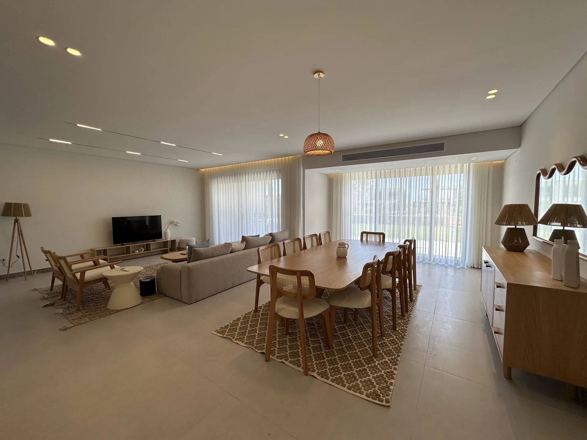 G67 Selection 5 Bedroom Town Villa — photo 6
