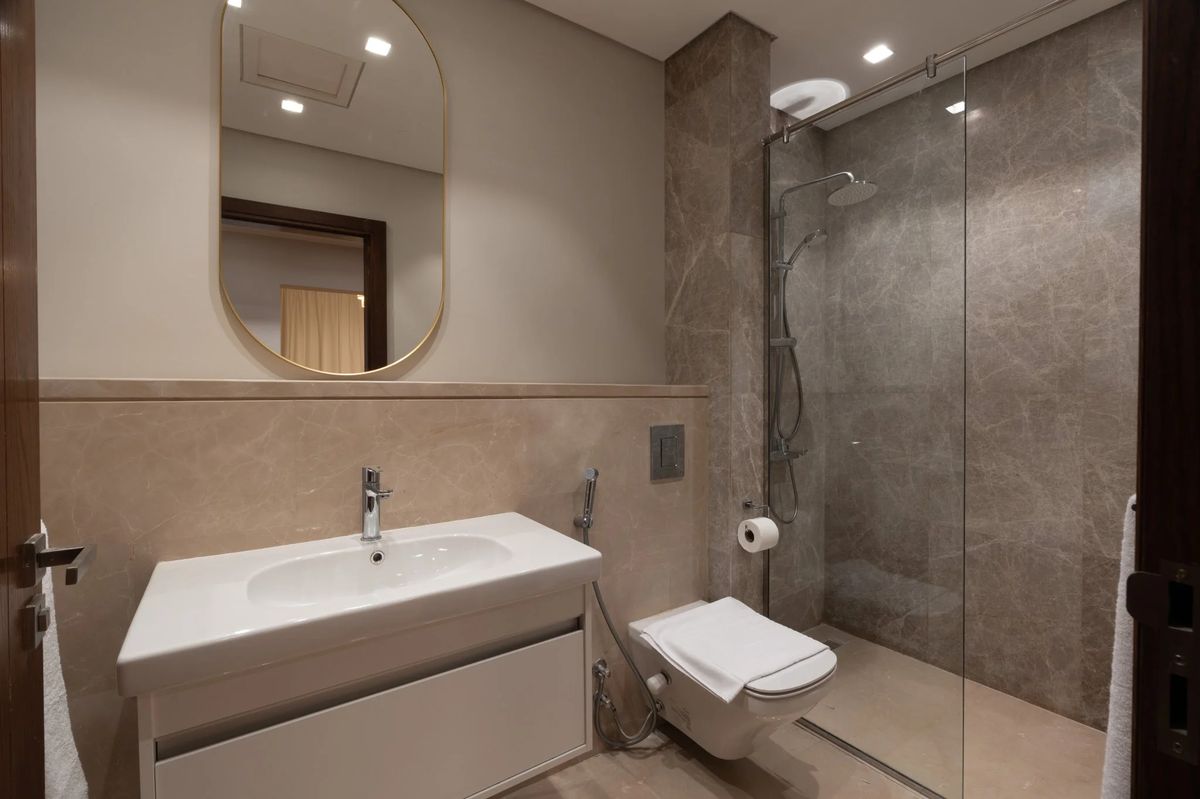 Sh. Zayed · Aeon 1BR w/ Balcony — photo 3