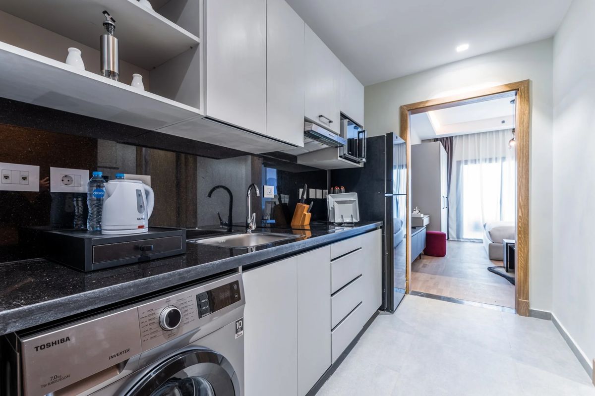Sh.Zayed Aeon Towers Studio w/ Kitchen 2 — photo 6