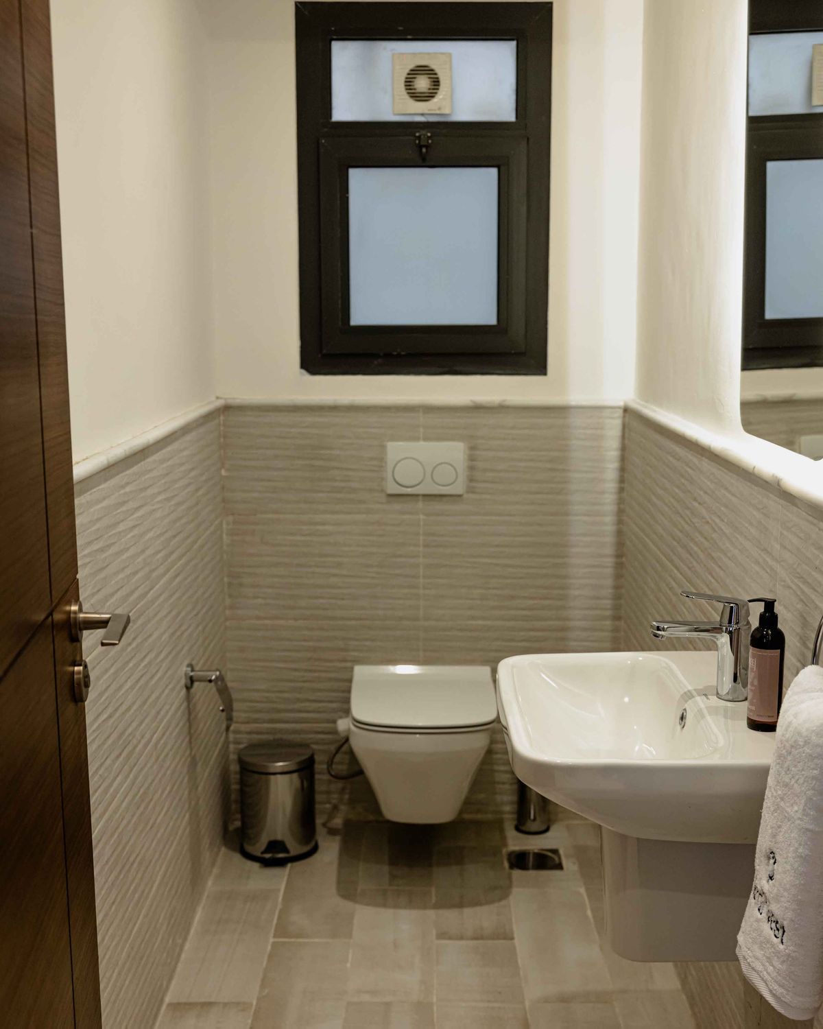 2BR · Aura CFC — photo 5