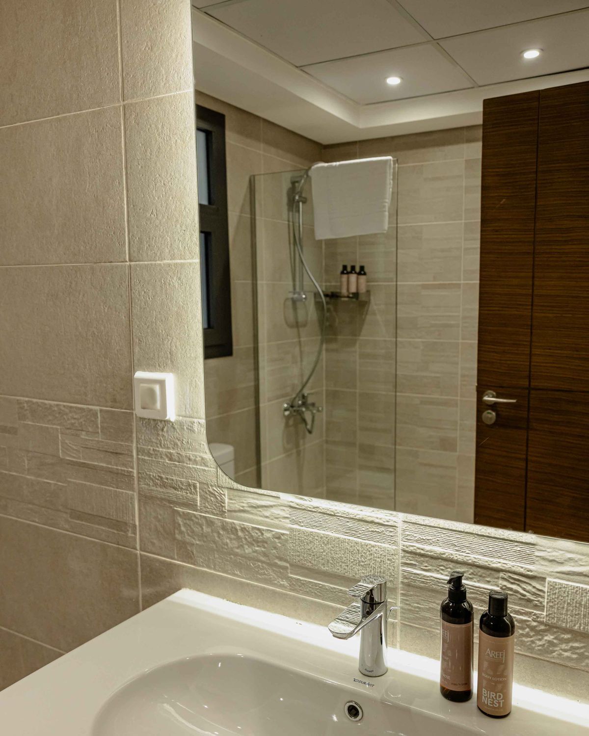 Elegant 2BDR Garden View | CFC — photo 4