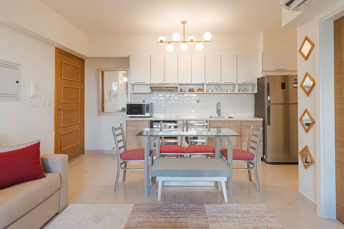 Serviced 1BDR Aprt At Marassi — photo 3
