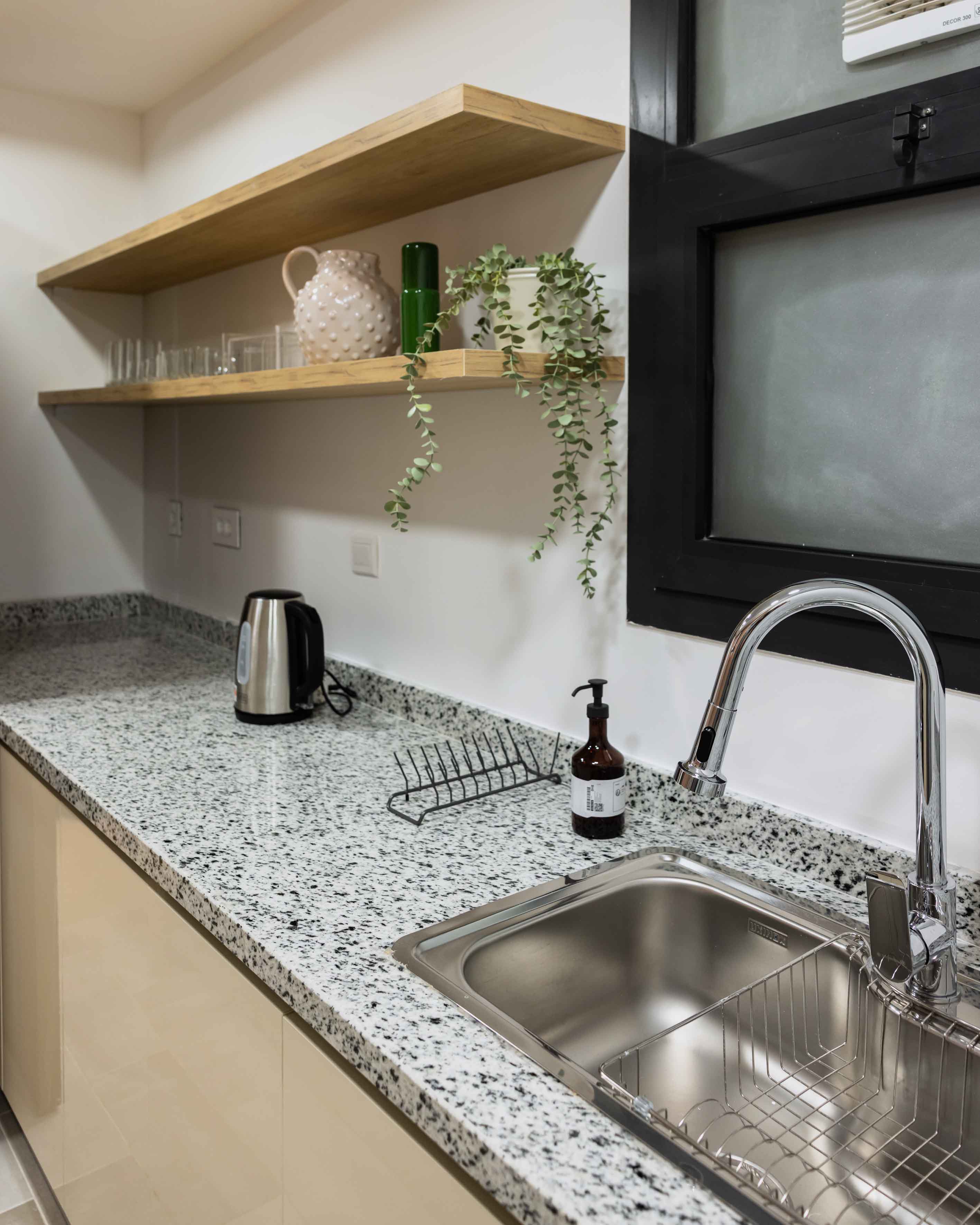 Modern 2BDR | CFC — photo 6